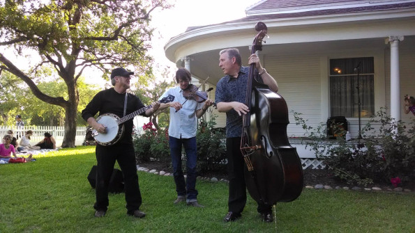 Alan Tompkins, Reggie Rueffer and me getting down on the ground. I found my hat!