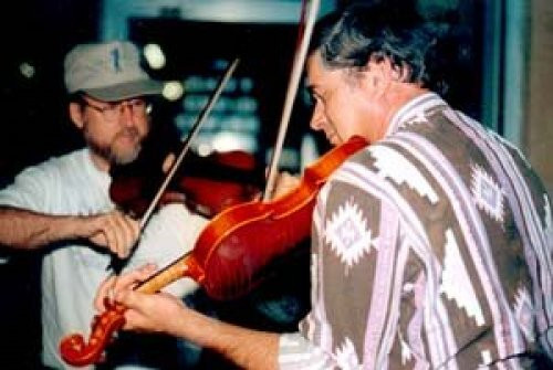 Fiddling with Dale Morris Sr. That’s a great Maggani copy fiddle I let get away… Dang… I lost the hat too...